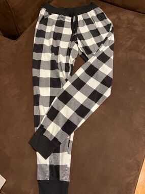 Aeropostale Black & White Plaid Lounge Joggers